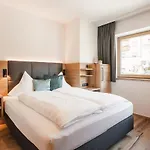 Garni Hubertushof Hotel
