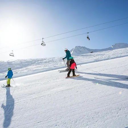 Garni Hubertushof فندق فس