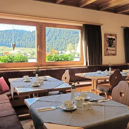 Hotell Garni Hubertushof Fiss
