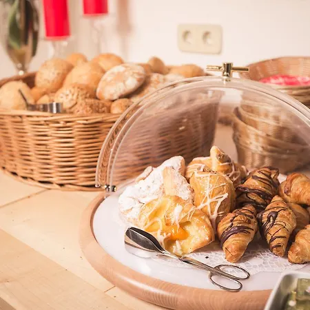 Garni Hubertushof 3* 피스